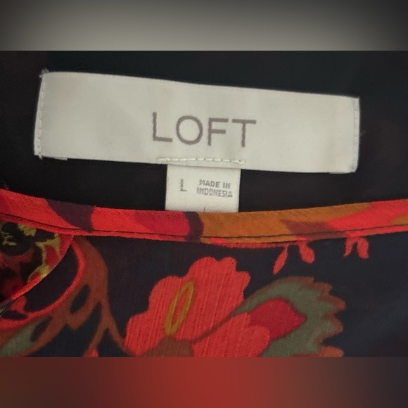 Loft Long Sleeve Ruffled Blouse Top Orange, Red & Black Floral Design Size L - Picture 3 of 3